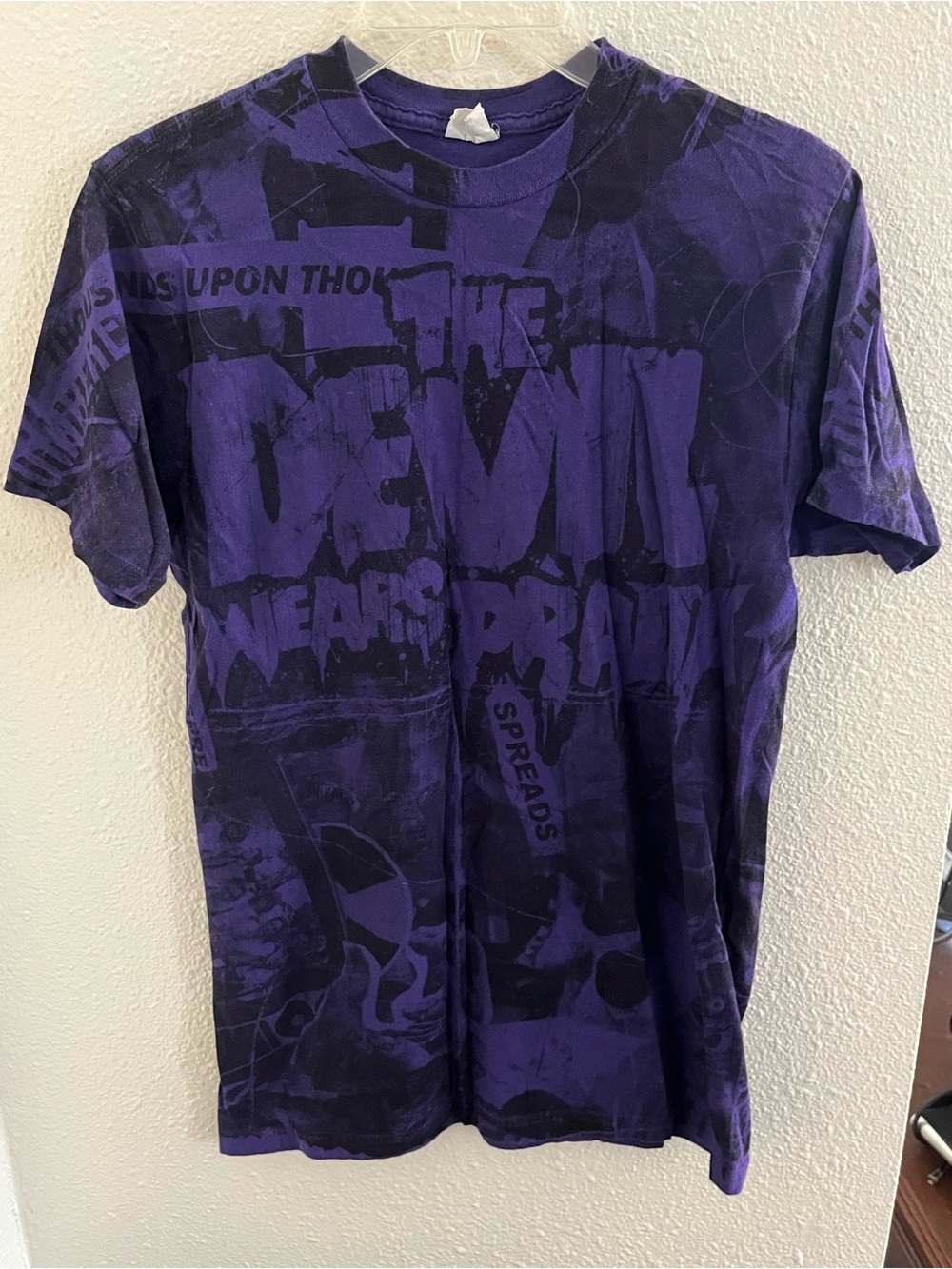 Vintage Bay Island Purple The Devil Wears Prada Graphic Short Sleeve Tee
